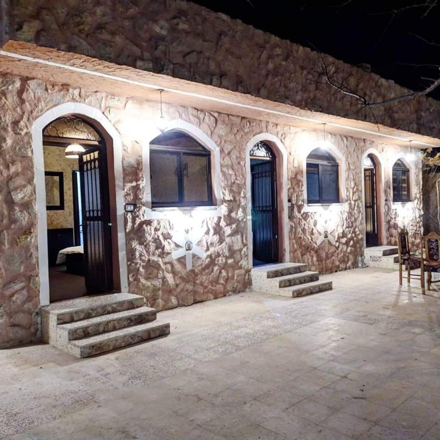 Guest House Attallah 와디무사 외부 사진